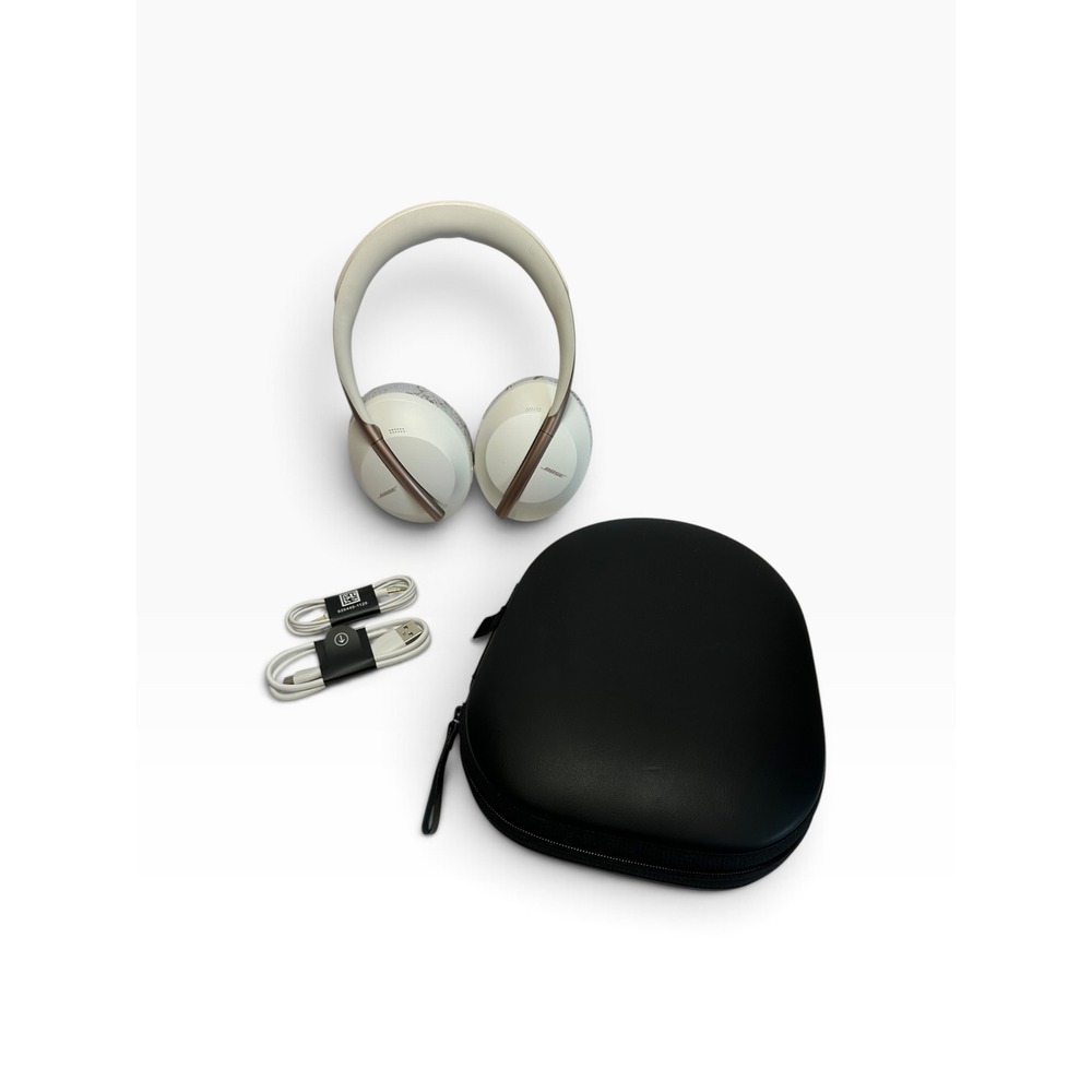 Bose Noise Cancelling Headphones 700 Wireless Soapstone White w/Case